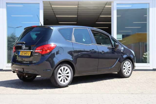 Opel Meriva (2015) thumbnail 5