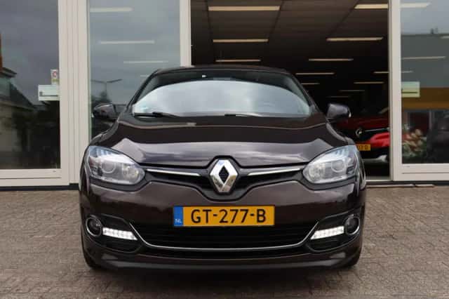 Renault Mégane (2014) thumbnail 2