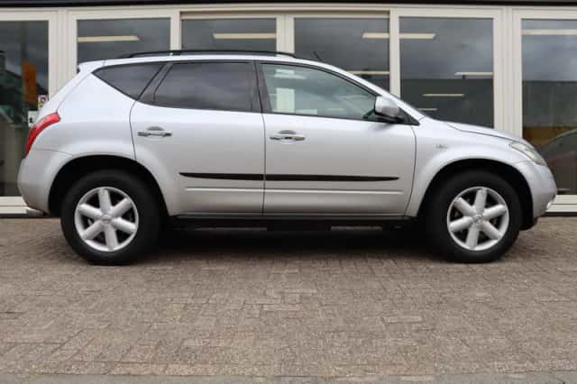 Nissan Murano (2008) thumbnail 4