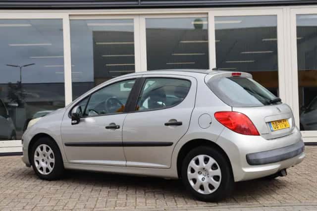 Peugeot 207 (2007) thumbnail 5