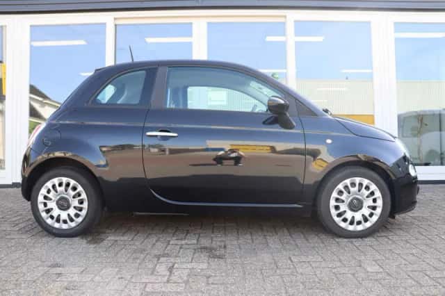 Fiat 500 (2014) thumbnail 4