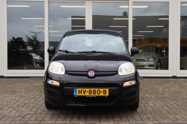 Fiat Panda (2015) thumbnail 2