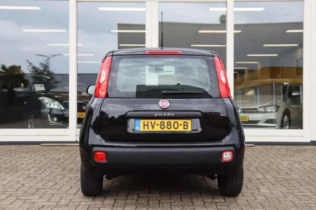 Fiat Panda (2015) thumbnail 6