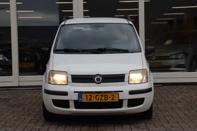 Fiat Panda (2008) thumbnail 2