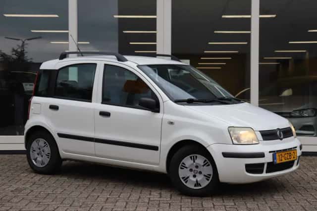 Fiat Panda (2008) thumbnail 3