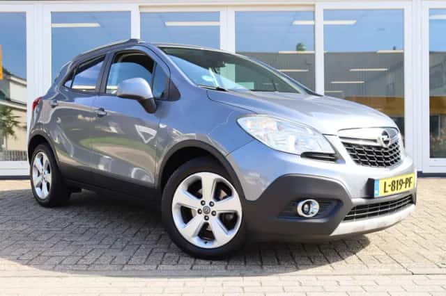 Opel Mokka (2013) thumbnail 3
