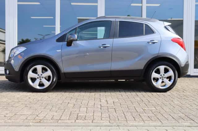 Opel Mokka (2013) thumbnail 4