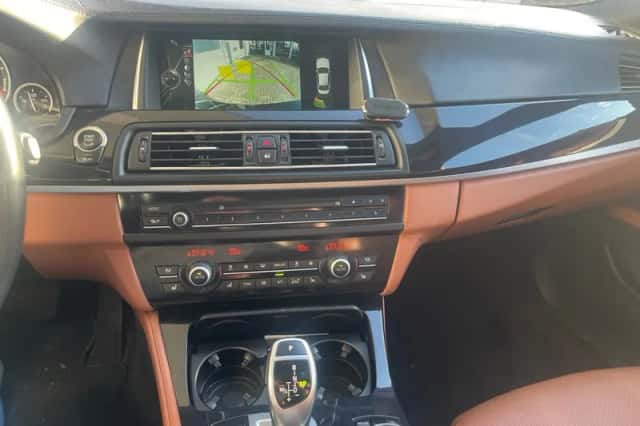 BMW 5-Serie (2014) thumbnail 5