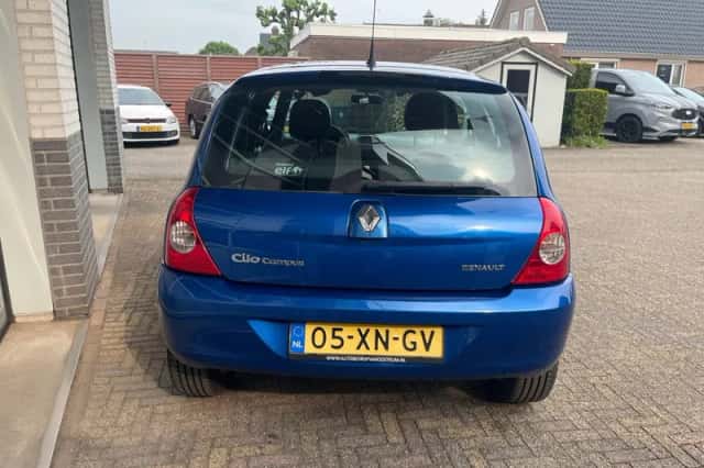 Renault Clio (2007) thumbnail 4
