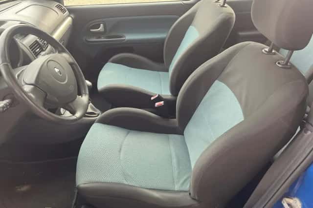 Renault Clio (2007) thumbnail 6