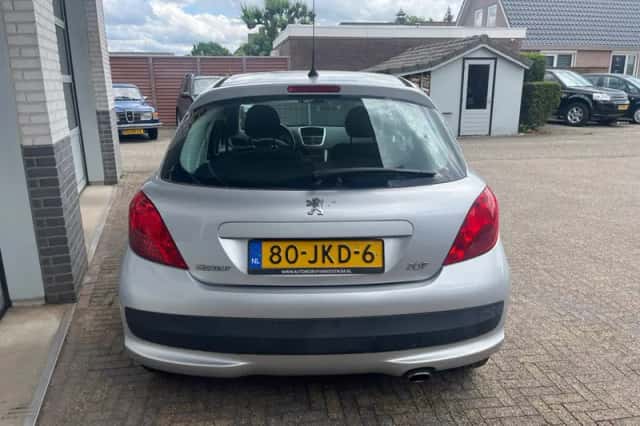 Peugeot 207 (2009) thumbnail 4