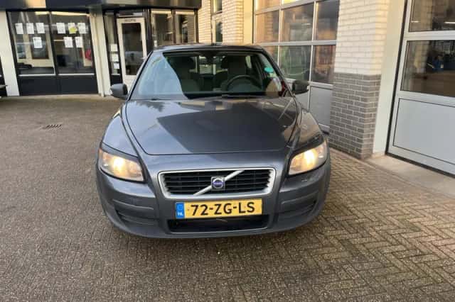 Volvo C30 (2008) thumbnail 3