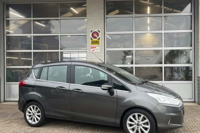 Ford B-Max (2017) thumbnail 1