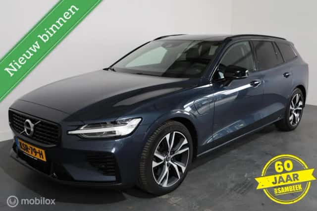 Volvo V60 (2021) thumbnail 3