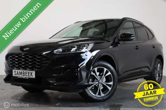 Ford Kuga (2023) thumbnail 1