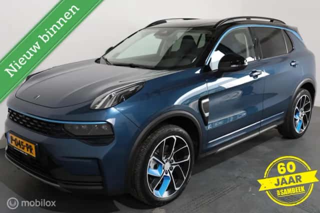 Lynk & Co 01 (2022) thumbnail 3