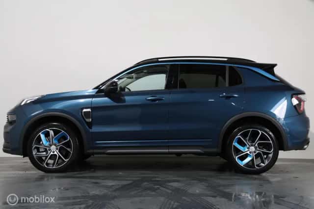 Lynk & Co 01 (2022) thumbnail 5