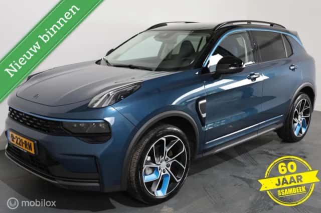 Lynk & Co 01 (2022) thumbnail 3