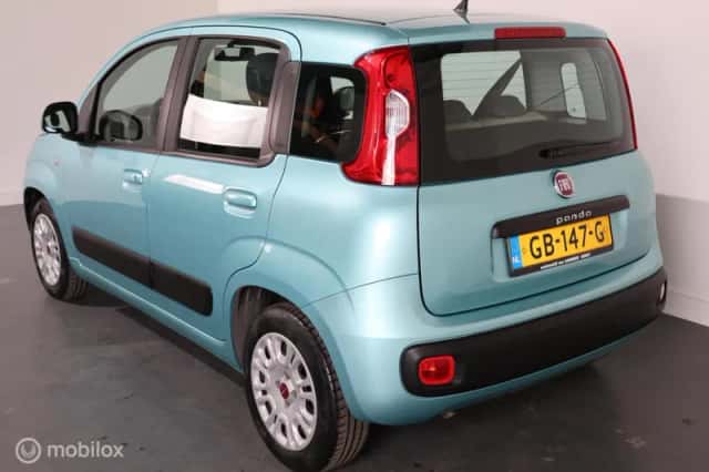 Fiat Panda (2015) thumbnail 6