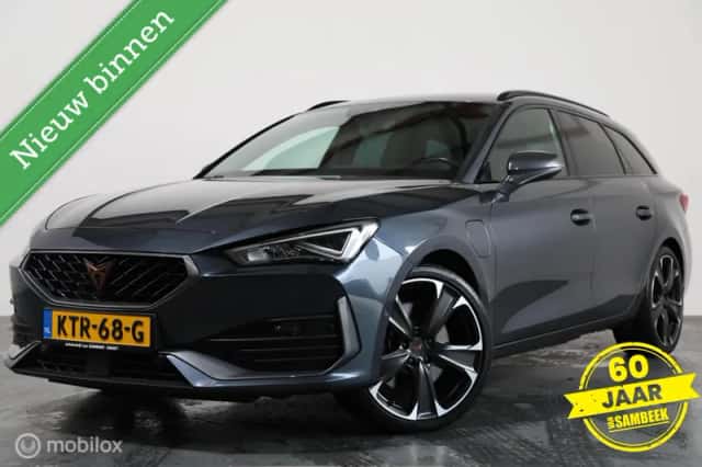 CUPRA Leon Sportstourer (2023) thumbnail 1