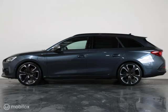CUPRA Leon Sportstourer (2023) thumbnail 4