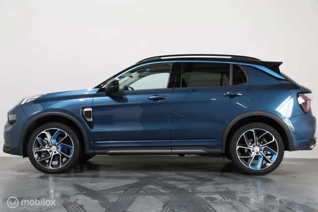 Lynk & Co 01 (2023) thumbnail 5