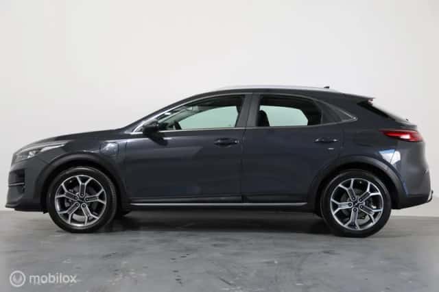 Kia XCeed (2021) thumbnail 4