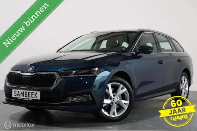 Škoda Octavia (2023) thumbnail 1