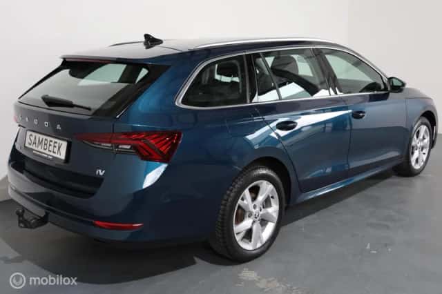 Škoda Octavia (2023) thumbnail 6