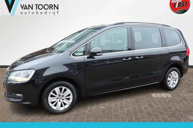 Volkswagen Sharan (2010) thumbnail 1