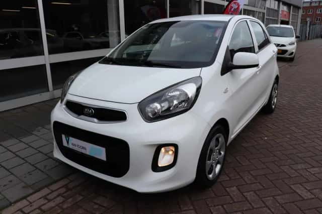 Kia Picanto (2017) thumbnail 3