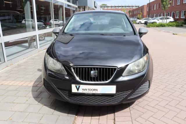 SEAT Ibiza (2012) thumbnail 4