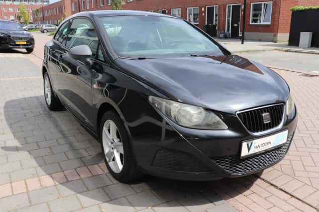 SEAT Ibiza (2012) thumbnail 5