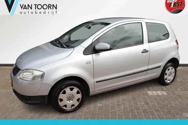 Volkswagen Fox (2006) thumbnail 1