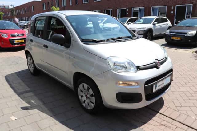 Fiat Panda (2016) thumbnail 5