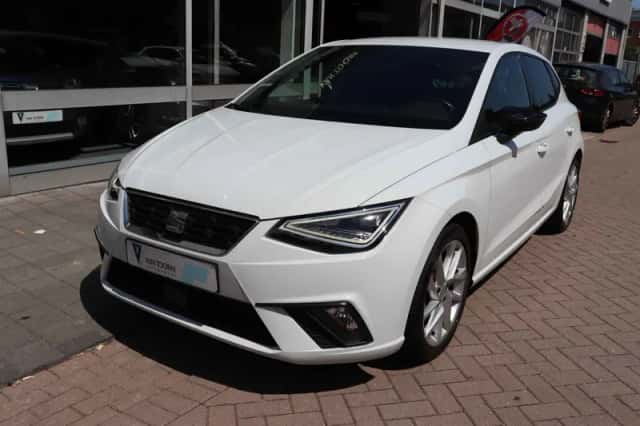 SEAT Ibiza (2022) thumbnail 4