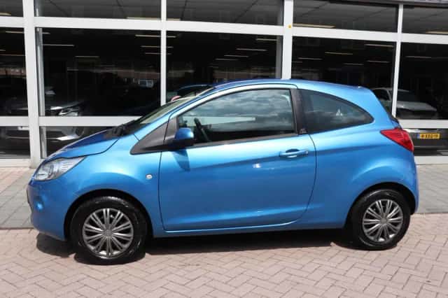 Ford Ka (2015) thumbnail 2