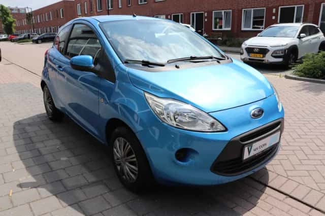 Ford Ka (2015) thumbnail 5