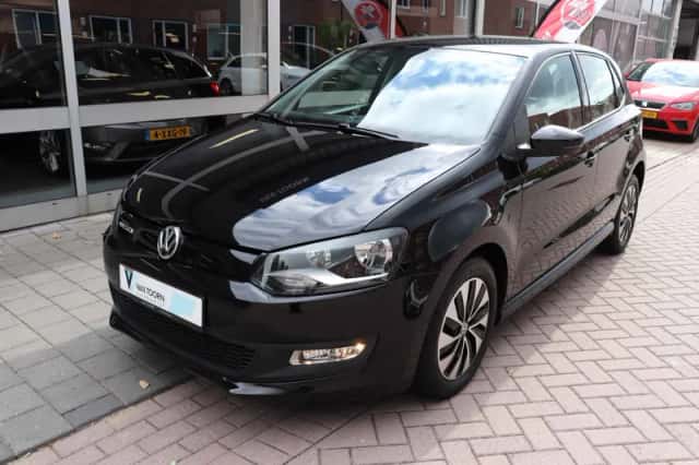 Volkswagen Polo (2017) thumbnail 3