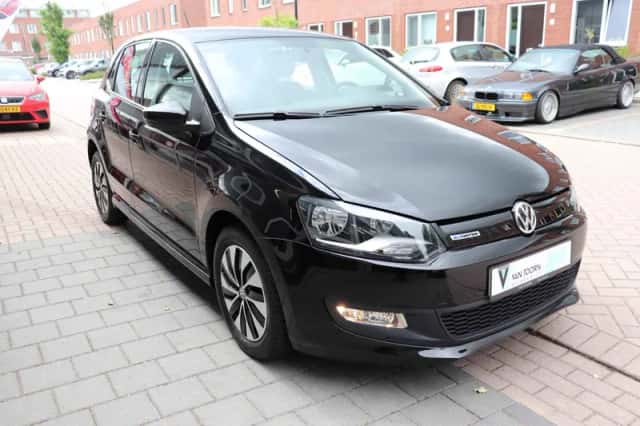 Volkswagen Polo (2017) thumbnail 5