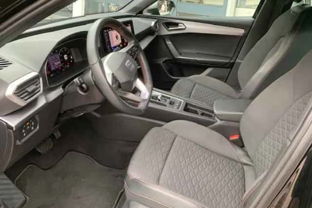 SEAT Leon (2020) thumbnail 5