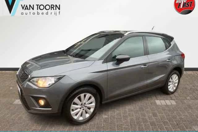 SEAT Arona (2018) thumbnail 1