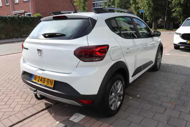 Dacia Sandero (2021) thumbnail 6