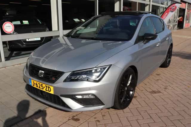 SEAT Leon (2020) thumbnail 6