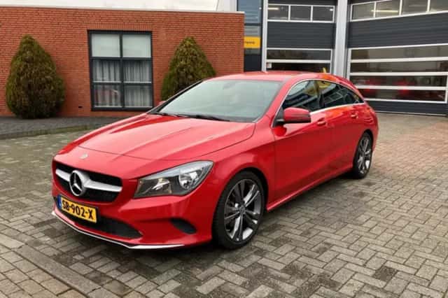 Mercedes-Benz CLA-Klasse (2018) thumbnail 2