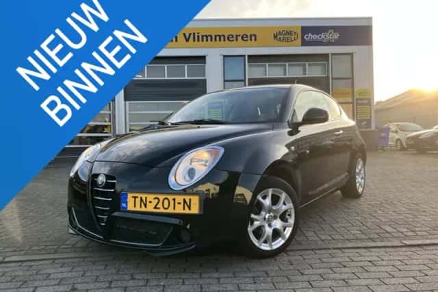Alfa Romeo MiTo (2009) thumbnail 1
