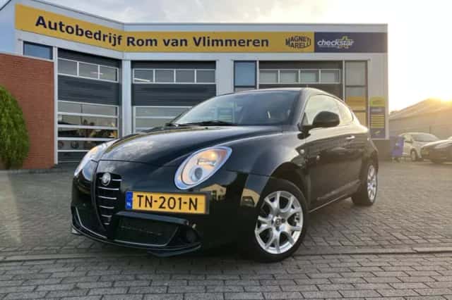 Alfa Romeo MiTo (2009) thumbnail 2