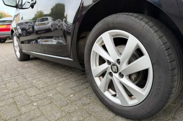 SEAT Mii (2014) thumbnail 5