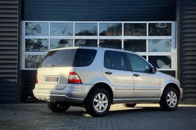 Mercedes-Benz M-Klasse (2003) thumbnail 3