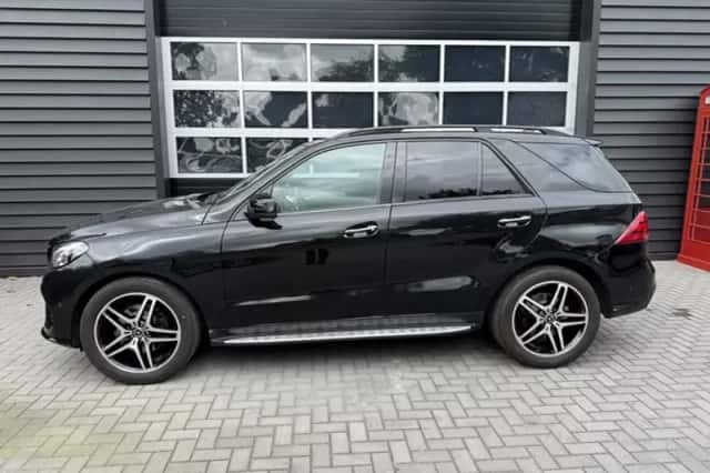 Mercedes-Benz GLE-Klasse (2017) thumbnail 3